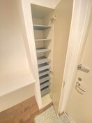 靴箱 イデア緑が丘B棟