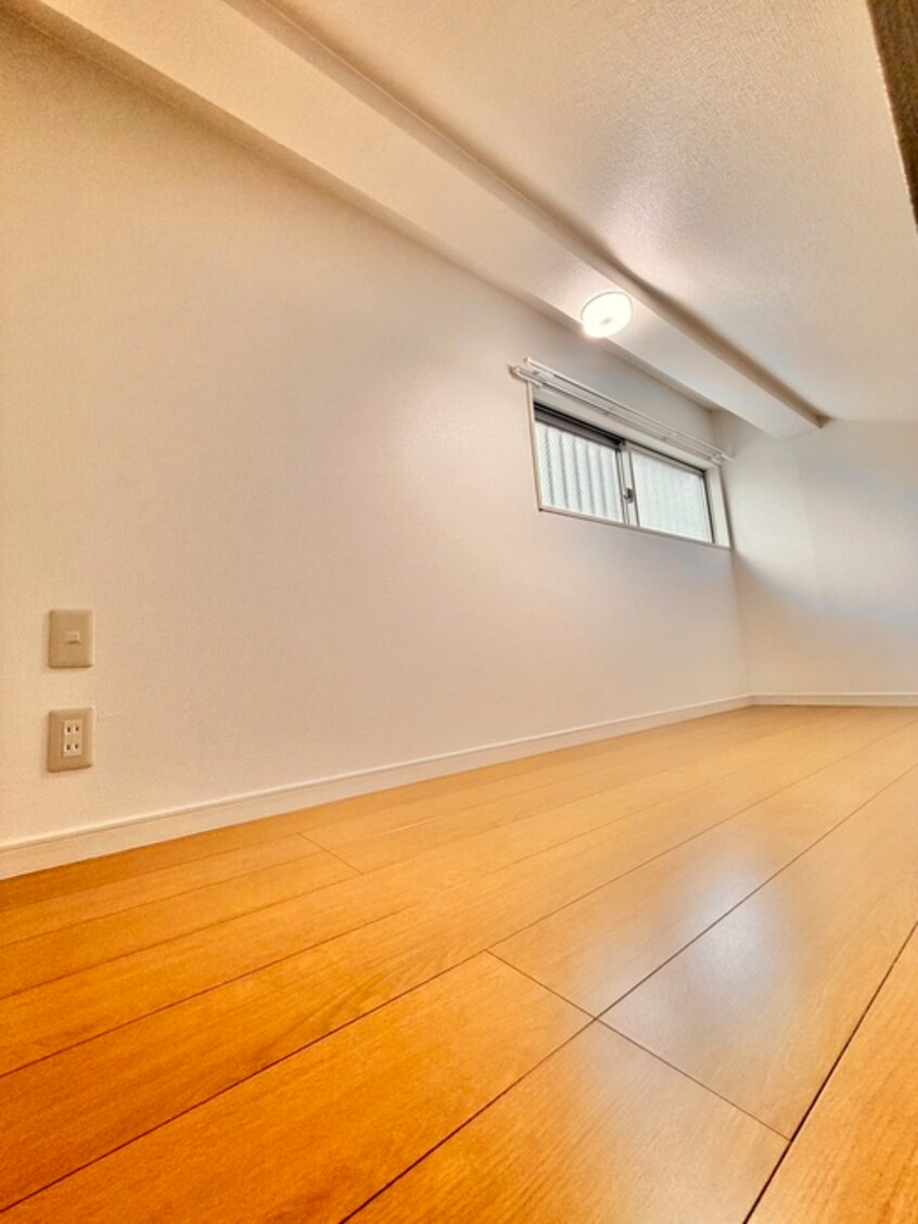 ロフト レナータ