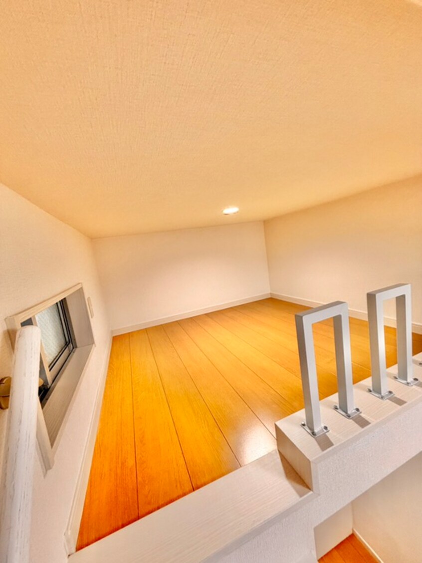 ロフト レナータ