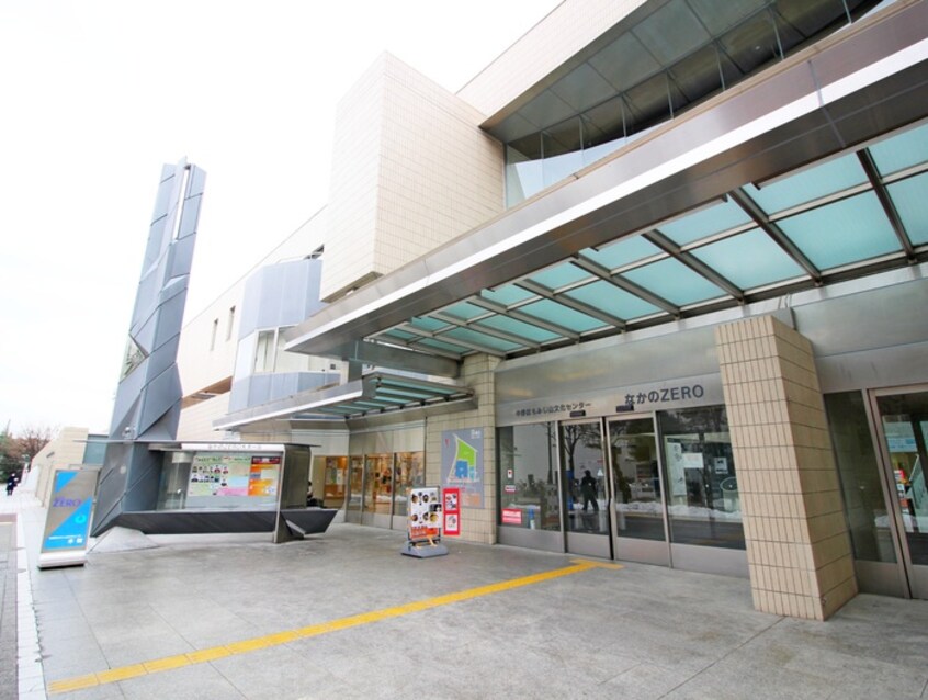 なかのZERO(図書館)まで670m レナータ
