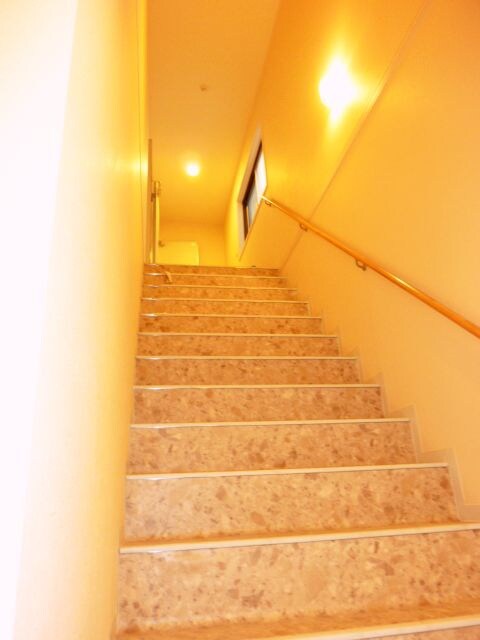 エントランス部分 ハンプトンコート