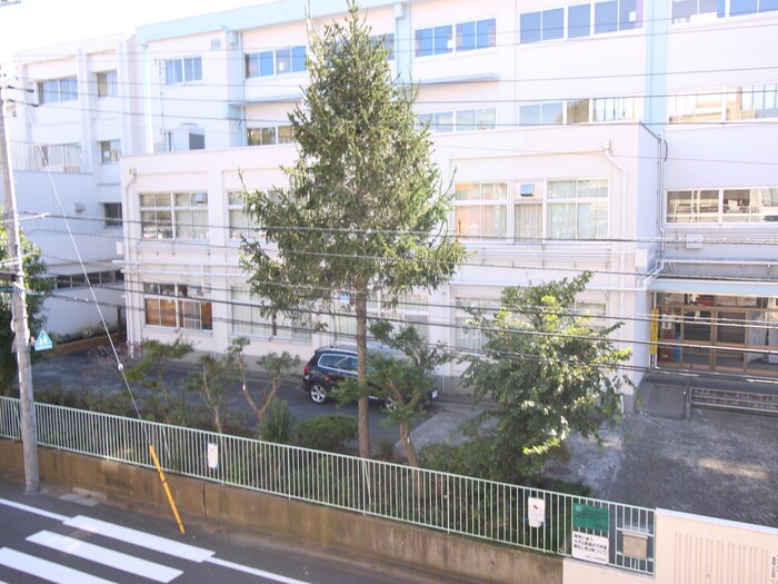 室内からの展望 アルトジャルダンⅡ