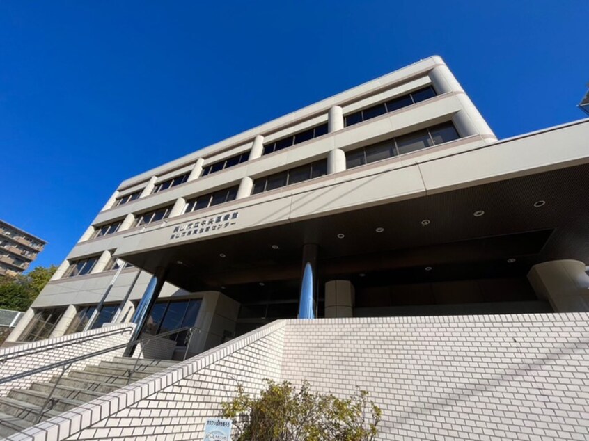 狭山市立中央図書館(役所)まで600m シティパレス狭山