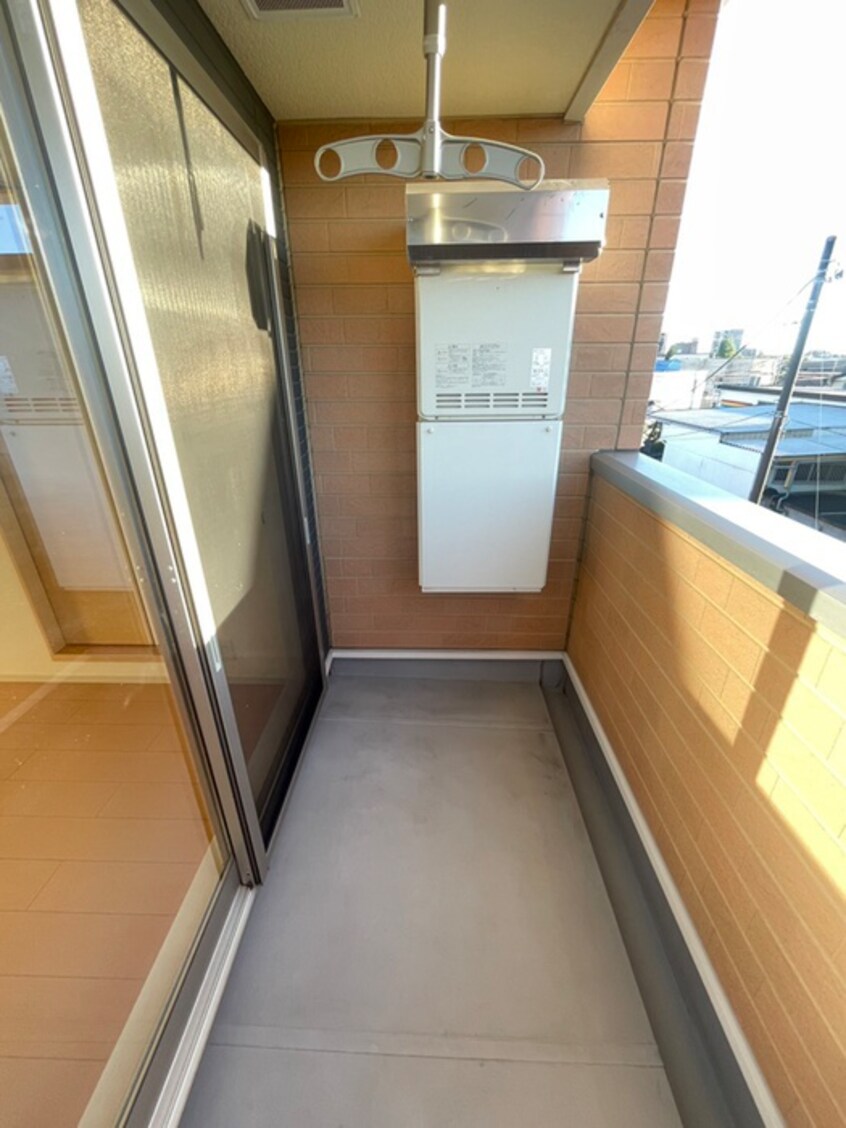 ベランダ・バルコニー ランドロ－ドＵ　Ｅ棟