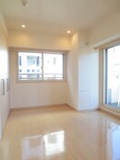 居室 ドゥーエ日本橋