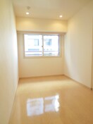 居室 ドゥーエ日本橋