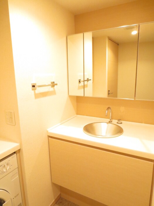 洗面 ドゥーエ日本橋