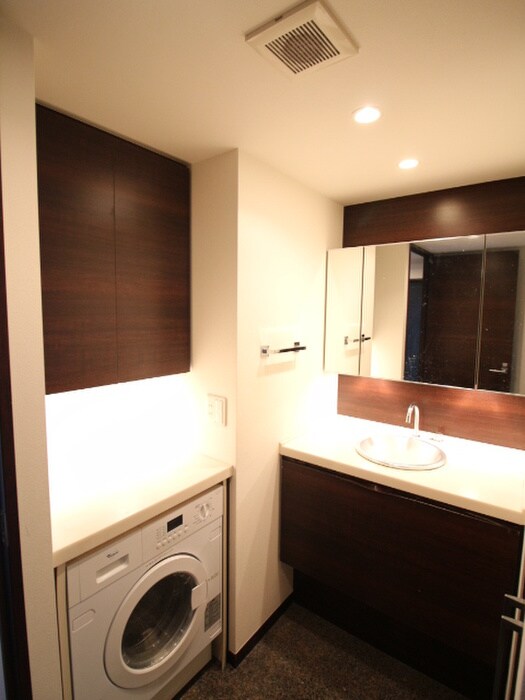 洗面 ドゥーエ日本橋