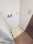 洗濯機置場 メゾンデュモンテ