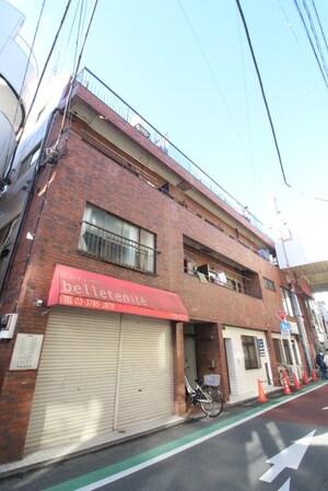 山田ビル（302）