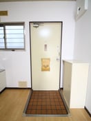 玄関 ワク井ハイツ