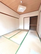 居室 ロイヤルメゾン雪谷