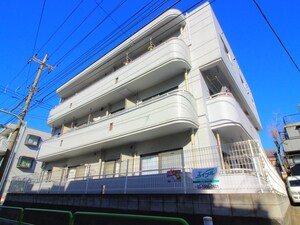 ヴィラジュクリ－