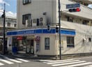 ローソン板橋赤塚３丁目店(コンビニ)まで110m ヴィラジュクリ－