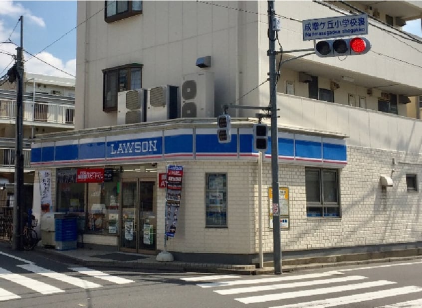 ローソン板橋赤塚３丁目店(コンビニ)まで110m ヴィラジュクリ－