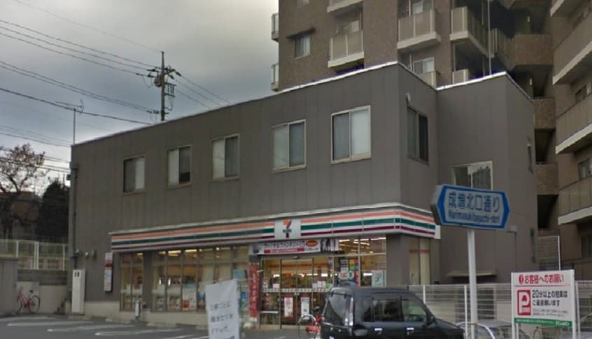 セブンイレブン板橋成増３丁目店(コンビニ)まで300m ヴィラジュクリ－