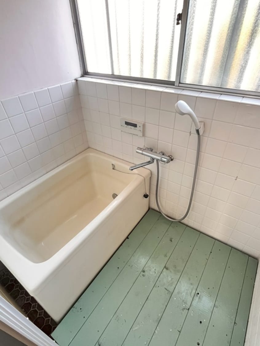 バス／シャワールーム等 前久保南4丁目貸家