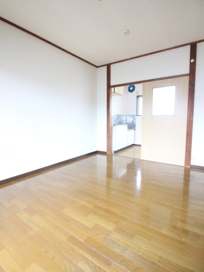 居室 コ－ポ榎戸　２