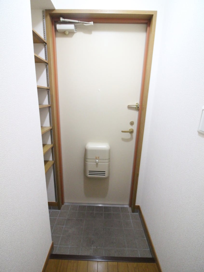 玄関 ＳＵＮＮＹ　ＣＯＵＲＴ