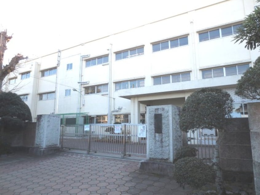 中和田南小学校(小学校)まで1360m ラ・クエスタゆめが丘Ｃ