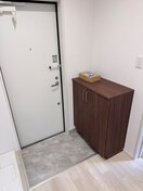 玄関 ウィステリアひばり