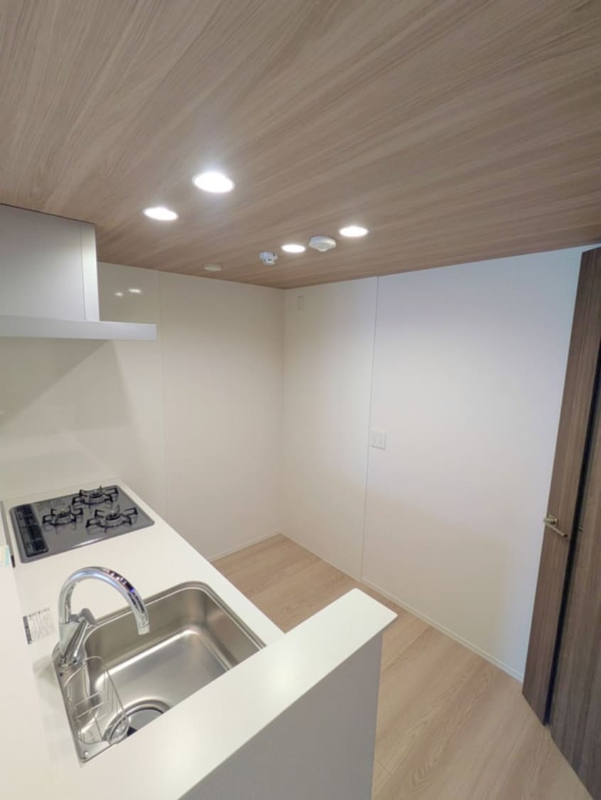 廊下 セレスティア白鳥