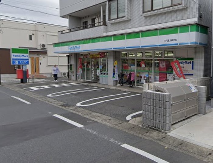ファミリーマート 三河屋上鶴間店(コンビニ)まで131m ロワ－ル上河内Ⅱ
