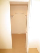 収納 カメリア並木