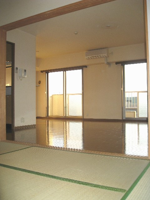 内観写真 サニーウェル仲村