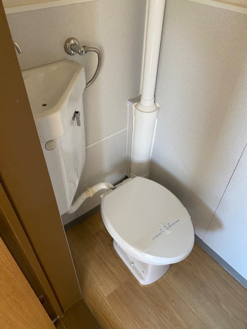 トイレ 格子屋マンション