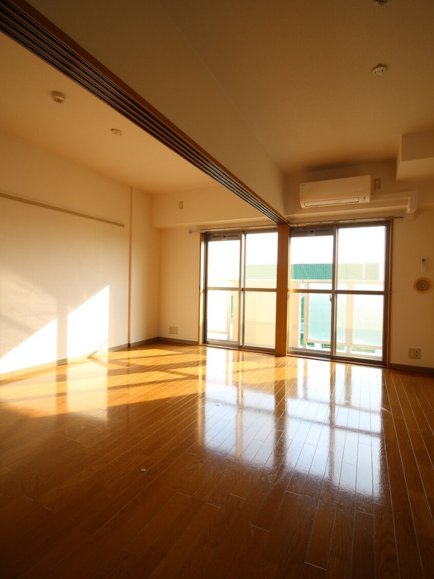 室内からの展望 ザ　ウエスト　スクエア