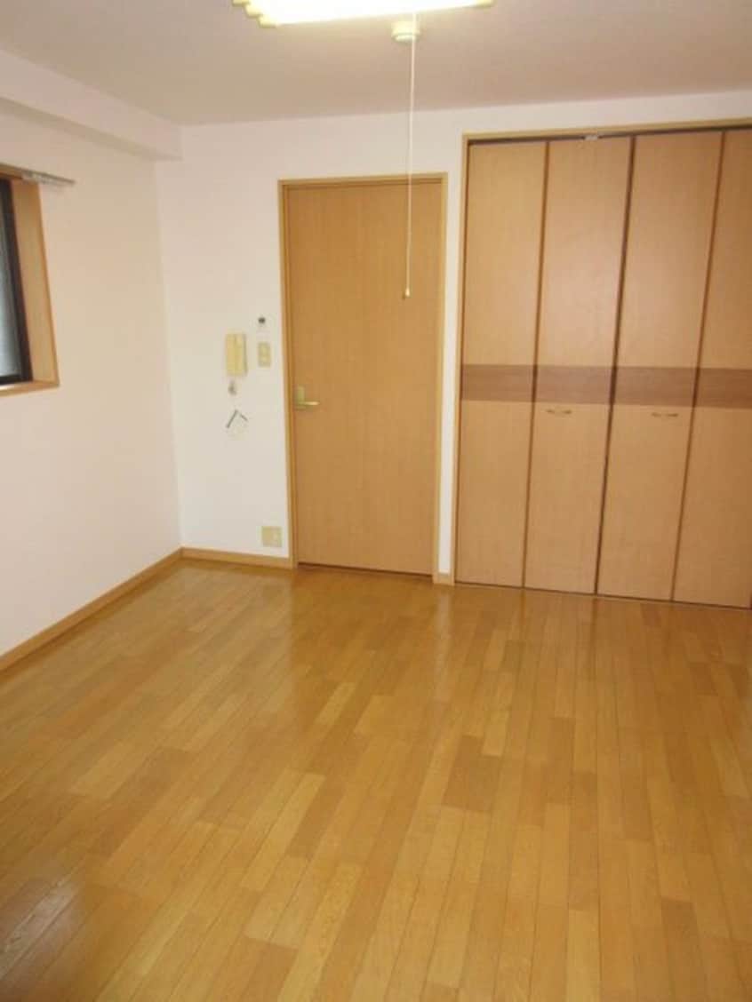 居室 リバ－ジュ北千住