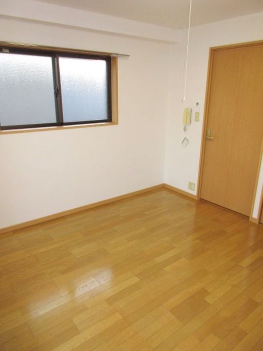 居室 リバ－ジュ北千住