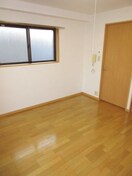 居室 リバ－ジュ北千住