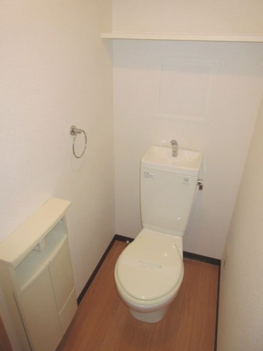 トイレ リバ－ジュ北千住