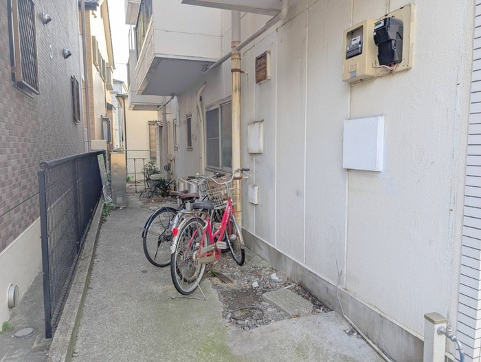 駐輪場 ホワイトテラス