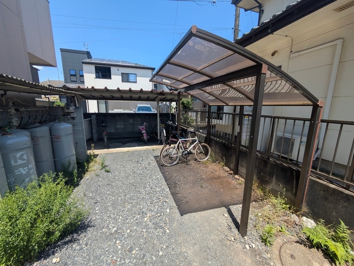 駐輪場 フローレンス富士見