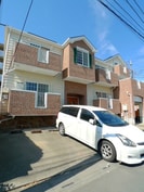 CALHOUSEの外観