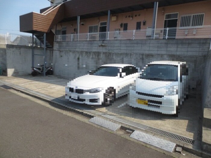 駐車場 シャトレ湘南