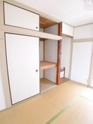 収納 小野邸