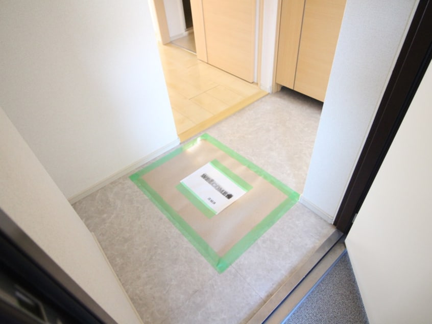 玄関 メゾン　フォーリスト