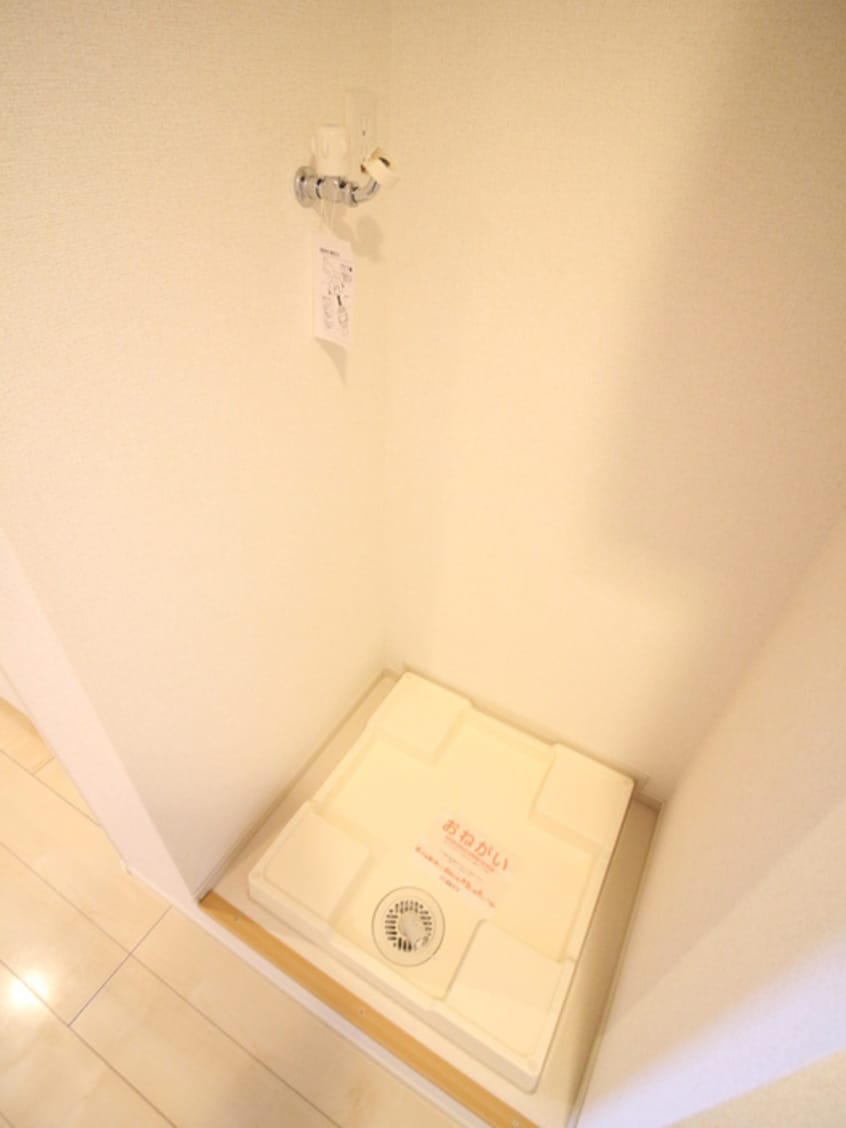 洗濯機置場 メゾン　フォーリスト