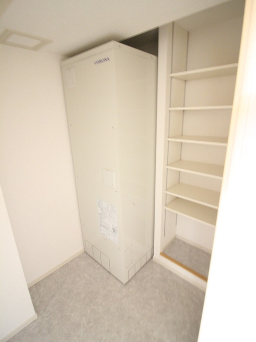 収納 メゾン　フォーリスト