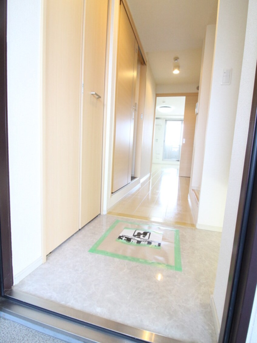 玄関 メゾン　フォーリスト