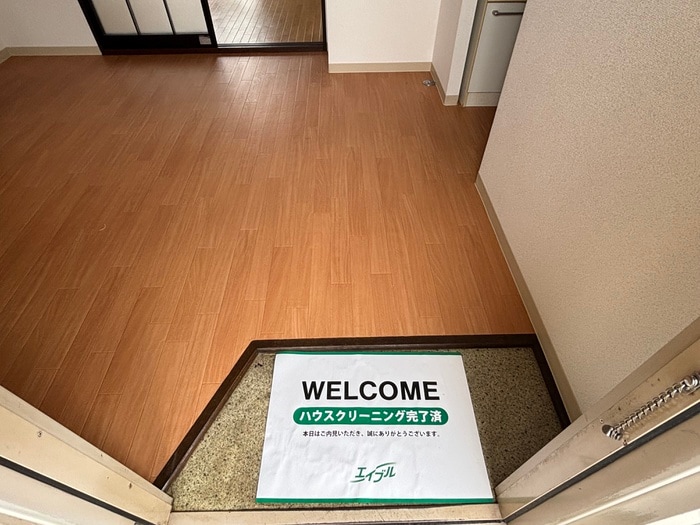 玄関 マロンコ－ポ