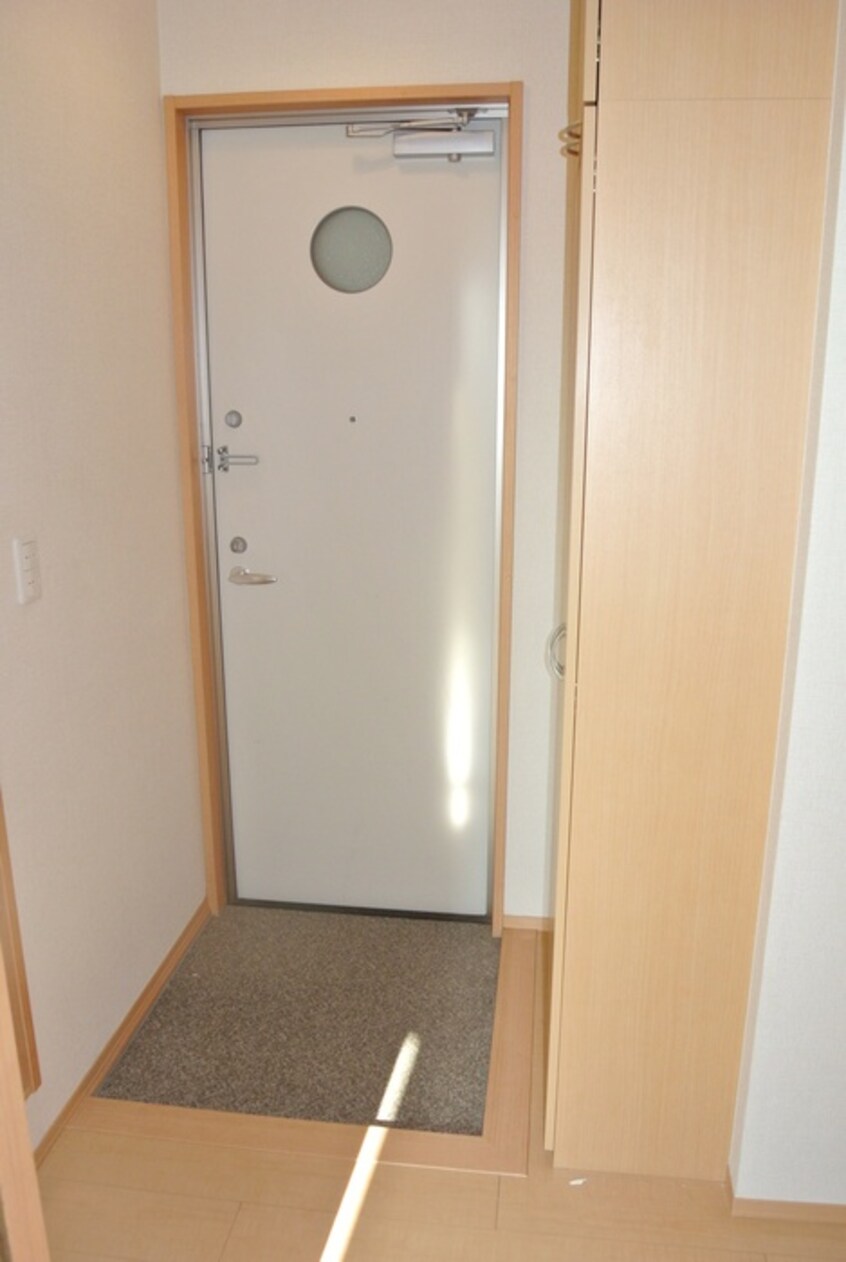 玄関 ヴェルドミ－ルⅡ