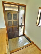 玄関 鴻巣市宮前戸建