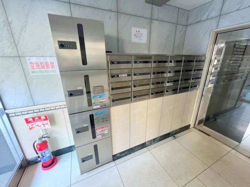 建物設備 ROKA STATION PLAZA