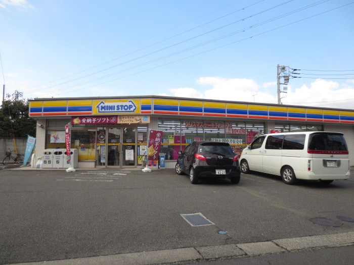 ミニストップ 秦野松原町店(コンビニ)まで336m インマヌエル