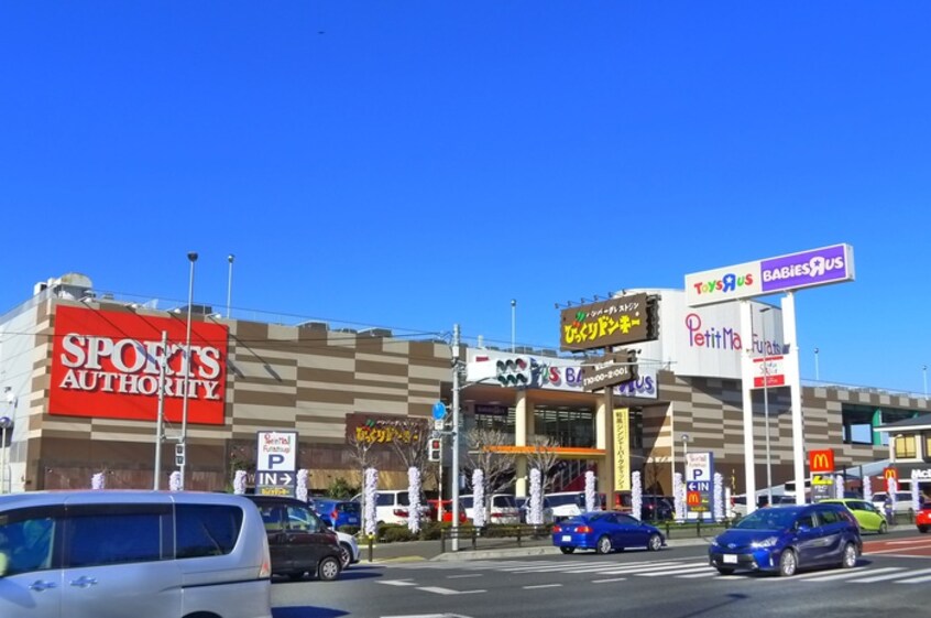 びっくりドンキー(その他飲食（ファミレスなど）)まで213m ＭＥＬＤＩＡ新松戸